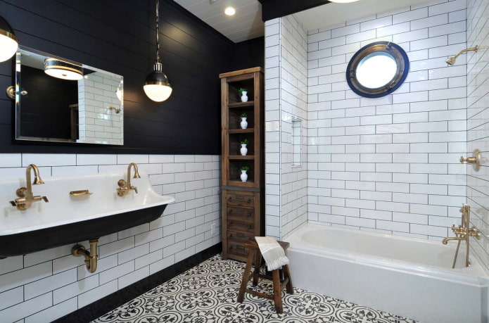 paredes bicolores en el interior del baño