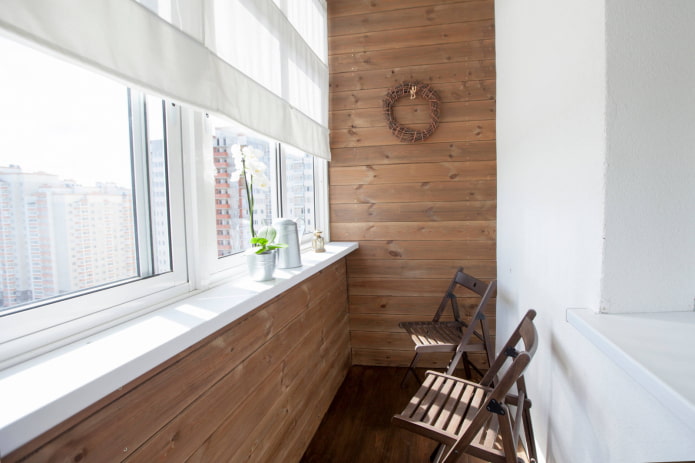 Tablilla y yeso decorativo