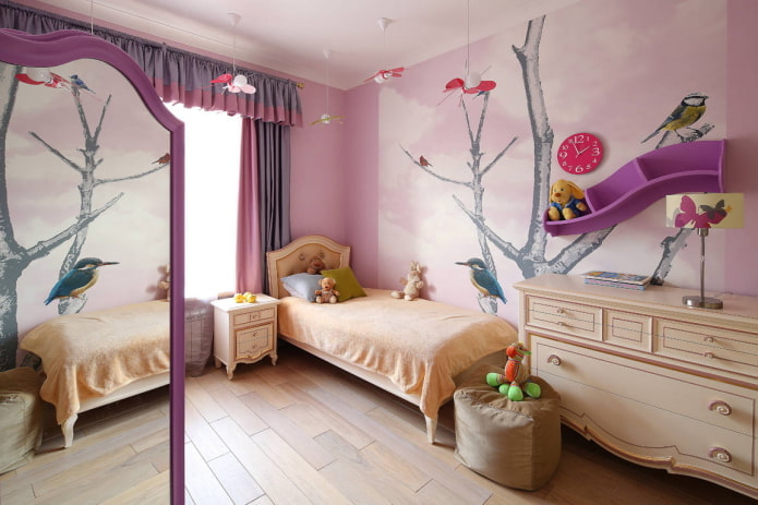 Diseño de pared en la habitación de una niña