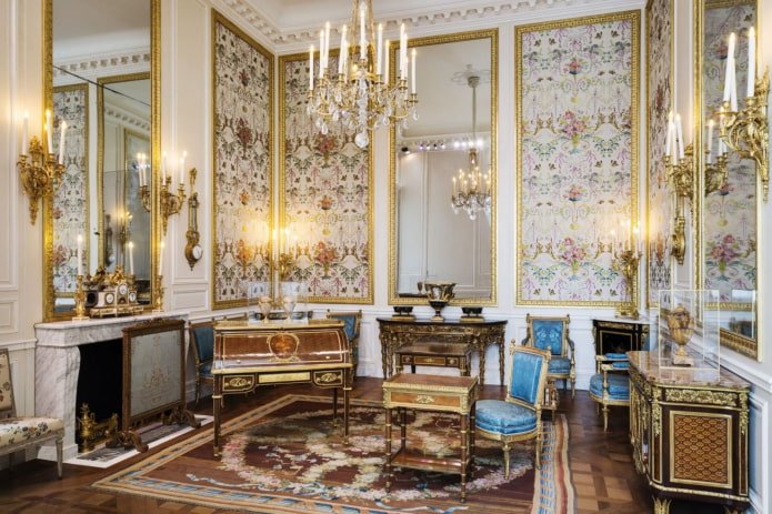 un ejemplo del estilo Imperio en el interior