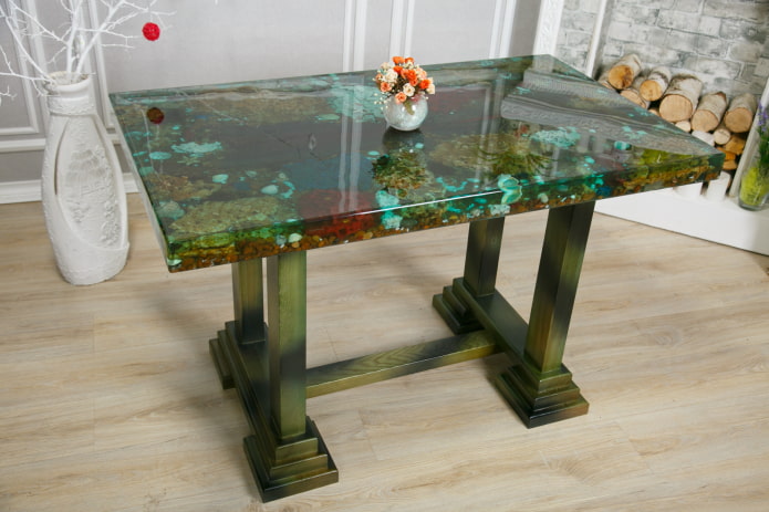 Mesa con guijarros