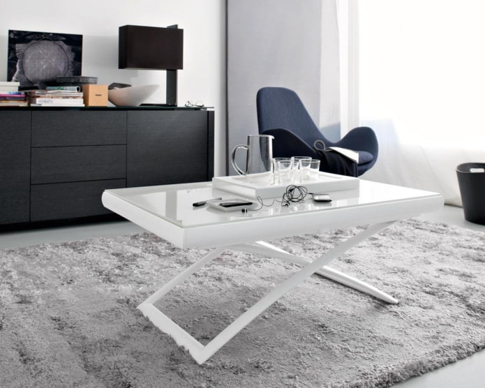 Mesa transformadora con cristal blanco