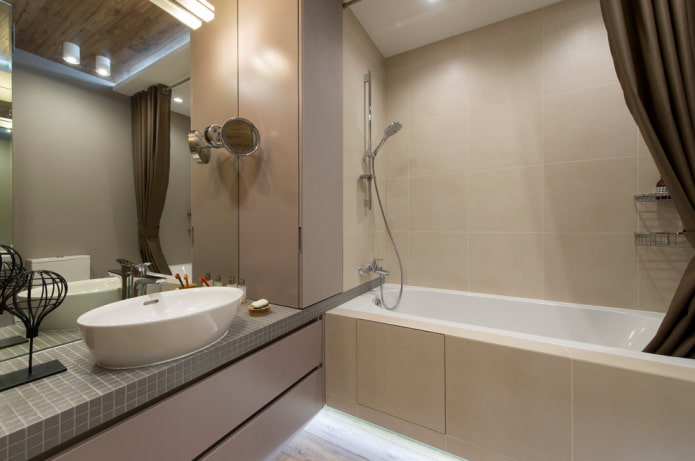 Encimera con acabado alicatado en el baño