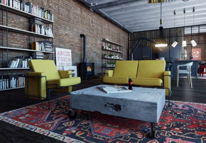 Mesa de piedra en un interior estilo loft