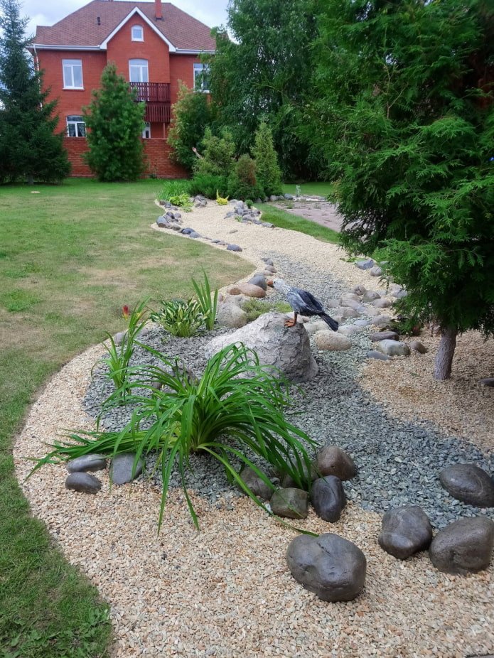 diseño de paisaje con piedras