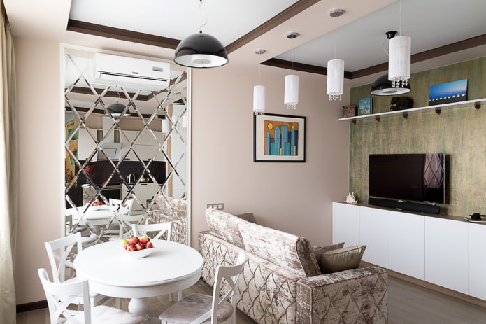 Televisor en el interior de la cocina-salón
