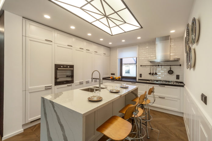 Iluminación puntual en el interior de la cocina
