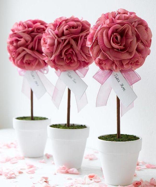 Rosas de papel corrugado