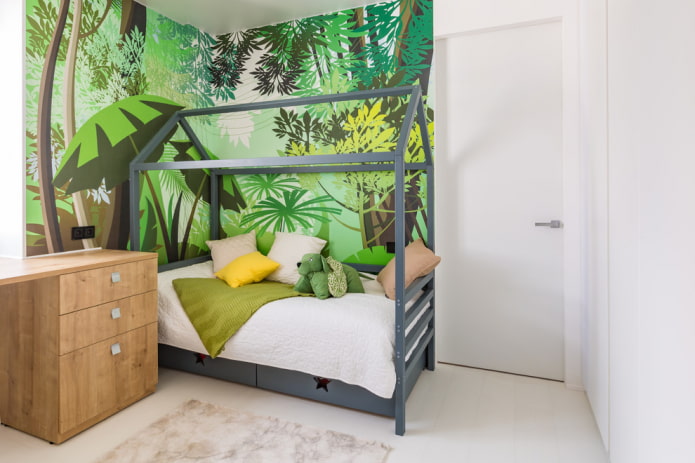 Puertas mate en el interior de una habitación infantil