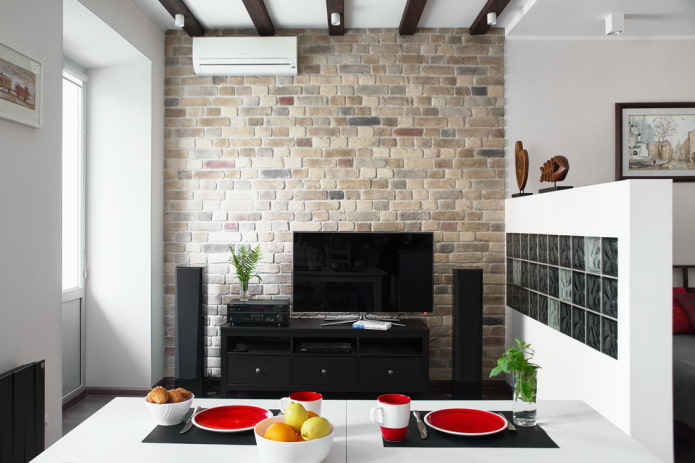 Mueble de TV negro en el interior