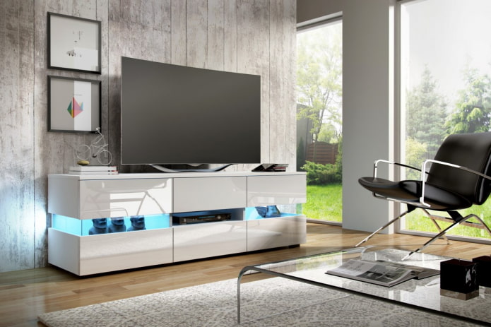 Mueble de TV en un interior de alta tecnología