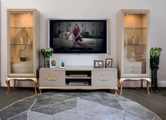 Mueble para TV en un interior de estilo Art Déco