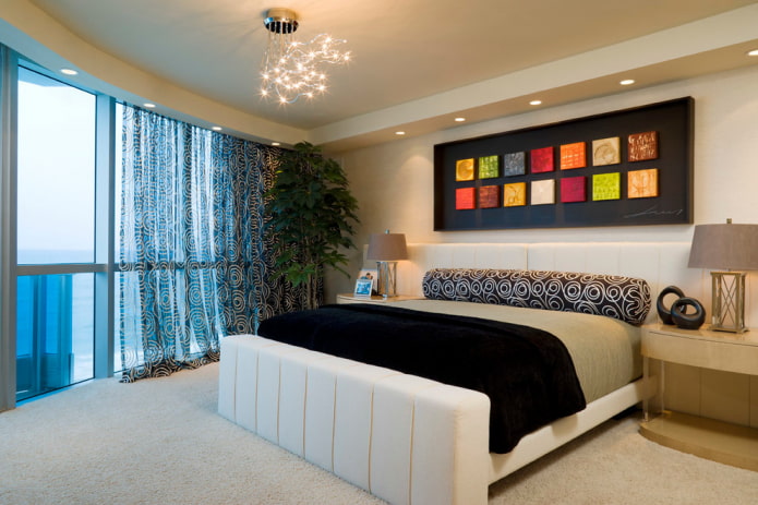 combinación de cortinas con telas en el dormitorio