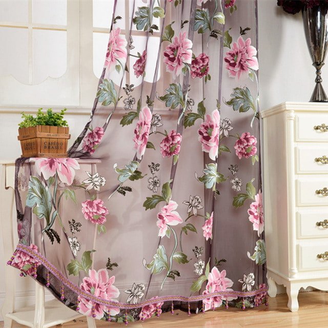 tul con estampado floral