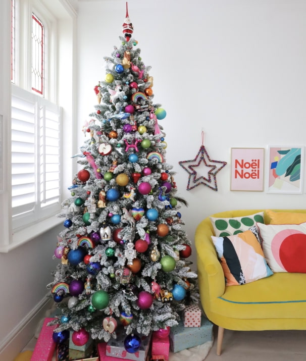 Árbol de Año Nuevo brillante