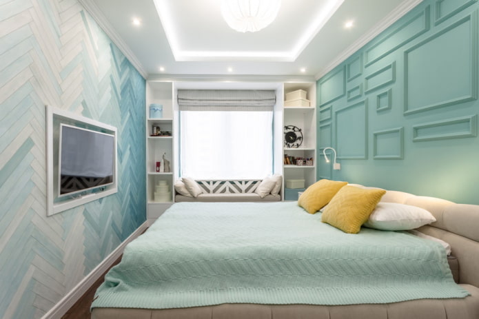 sofa en el dormitorio