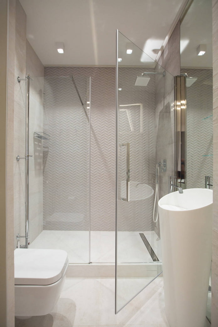 Baño blanco con ducha