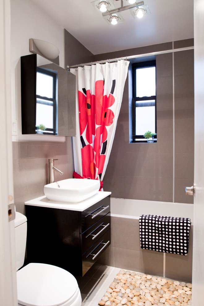 baño pequeño con ventana