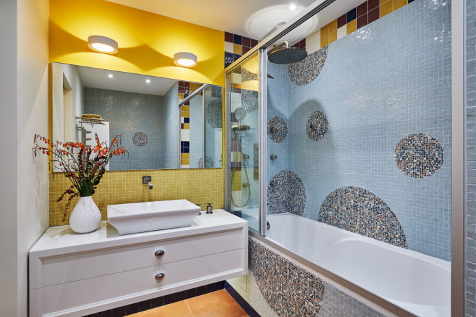 Acabado combinado en el baño
