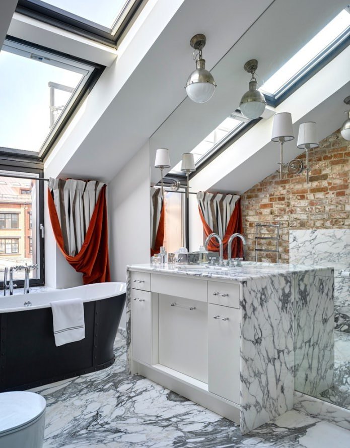 Baño del ático