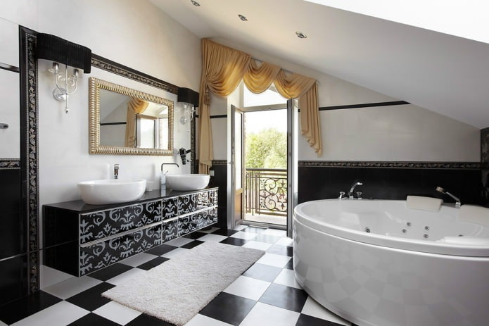azulejos blancos y negros en el baño