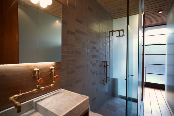 fontanería en el baño estilo loft