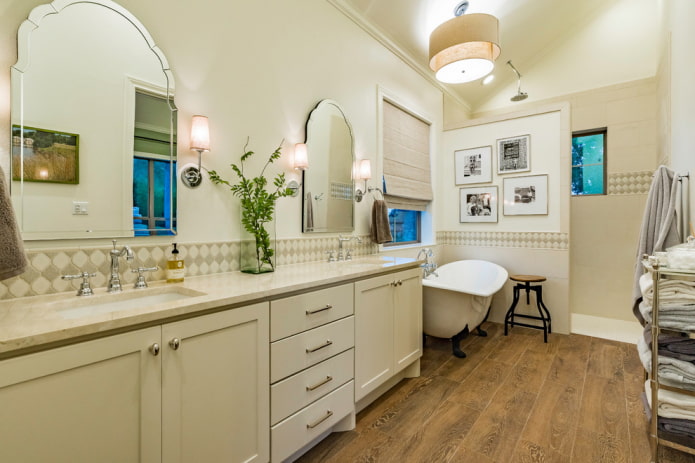 Azulejos con efecto madera en el baño