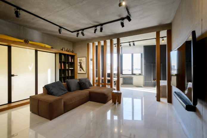techo de hormigón en el interior del salón