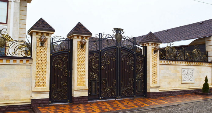 puertas metálicas