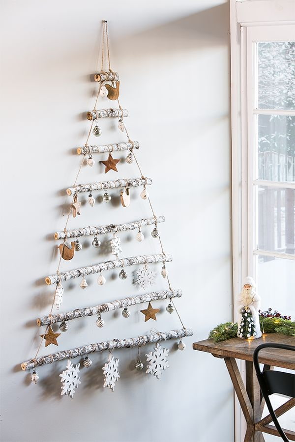 Árbol de Navidad hecho de palitos