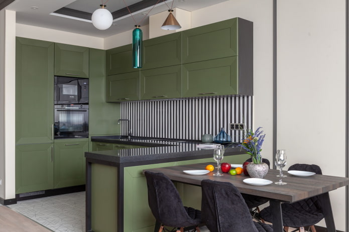 muebles de cocina en tonos verdes