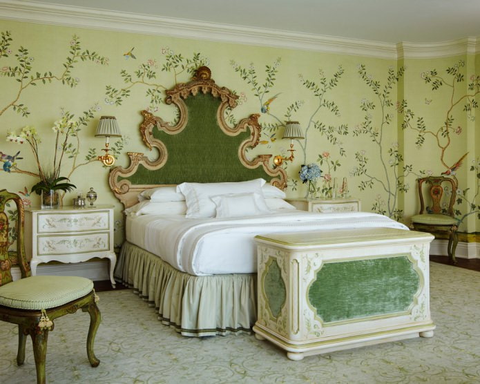 papel tapiz verde con patrón de plantas en el dormitorio