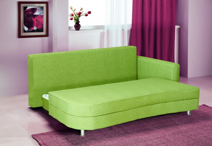 sofa eurobook verde en el interior