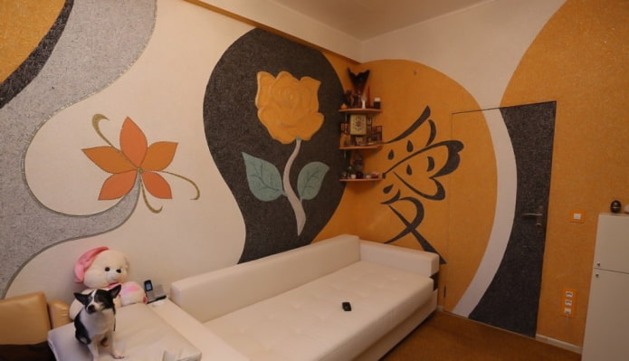 papel pintado líquido en la puerta