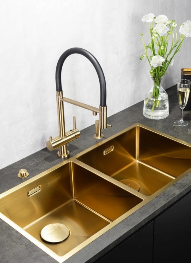 lavabo dorado