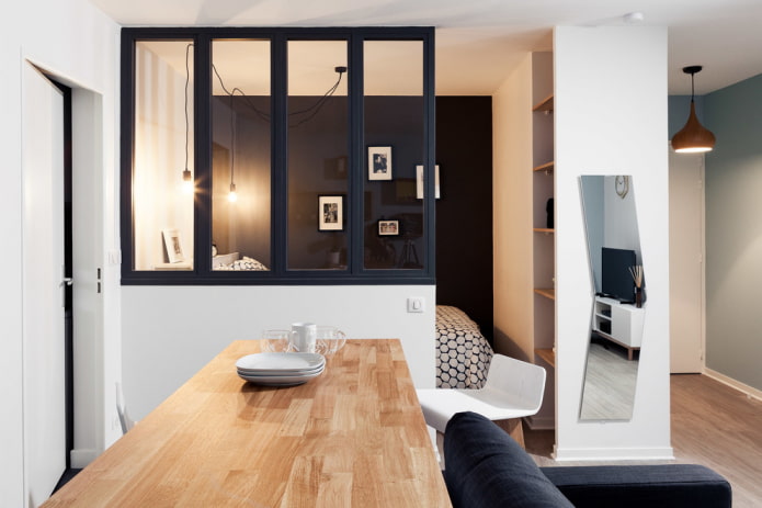 Separación de salón y dormitorio