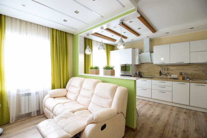 Zonificación con tabique en el interior de la cocina-salón